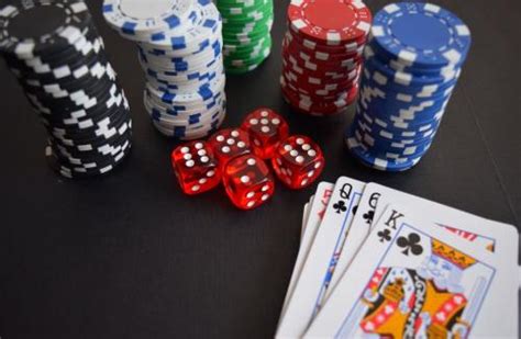 GAME OF CHANCE Definition & Meaning .